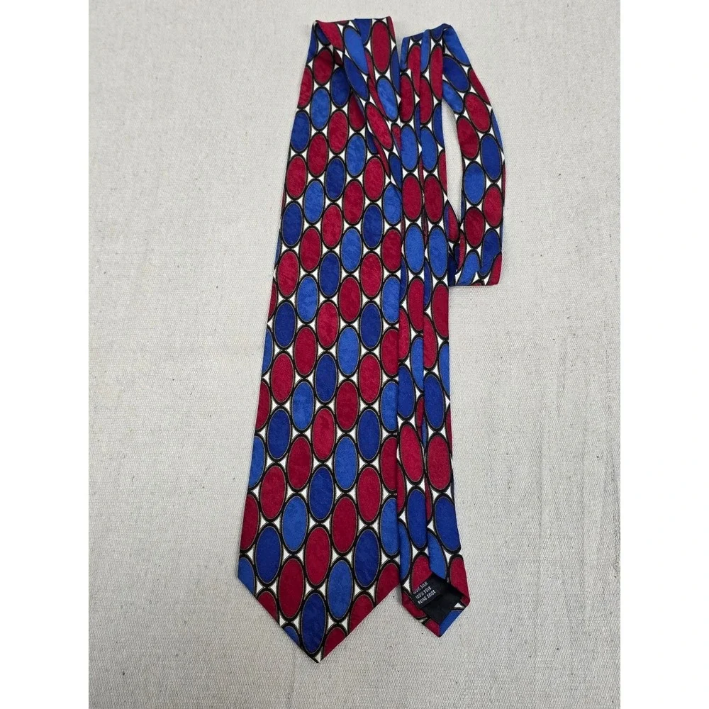 Bachrach Mens Silk Necktie Blue Red Geometric Oval Pattern Made in Italy